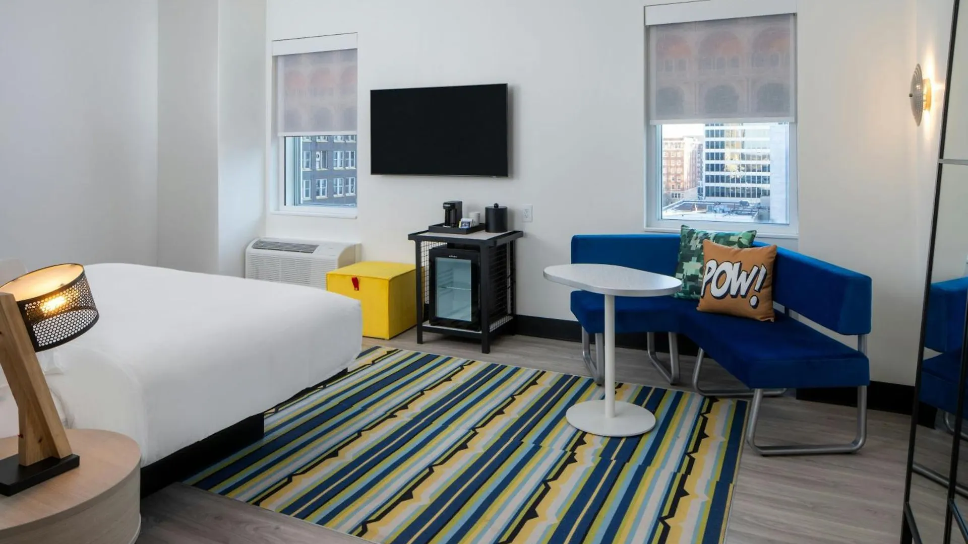Aloft Memphis Downtown Hotel