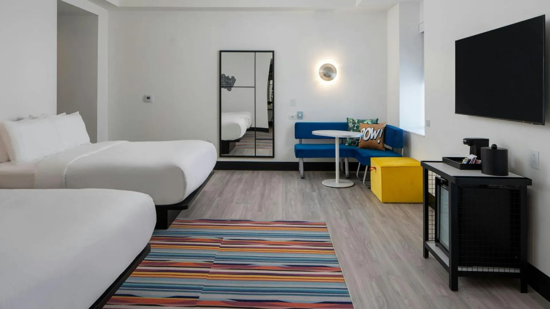 Aloft Memphis Downtown Hotel